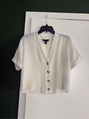 New Look White Short Sleeve V-Neck Button Front Top
